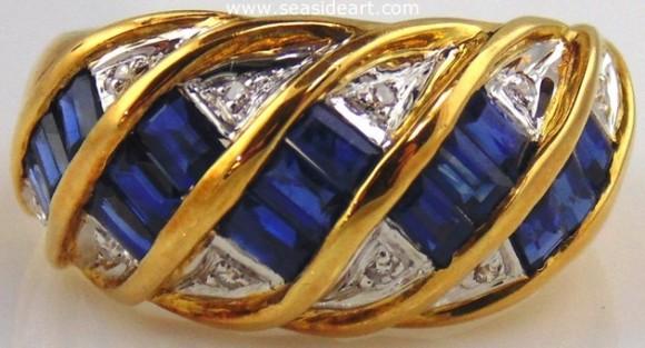 18kt Yellow gold sapphire and diamond ring
