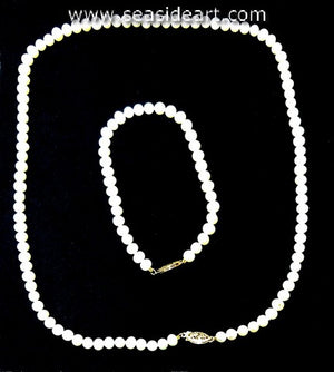 Freshwater Cultured Pearl Necklace and Bracelet Set