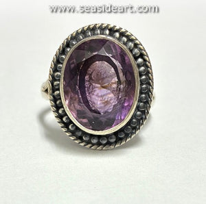 Sterling Silver Ring with Amethyst