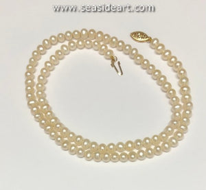 Freshwater Cultured Pearl Necklace and Bracelet Set