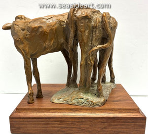 Karryl-Cow Girls Get the Moos