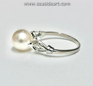 One Mikimoto Cultured Pearl and Natural Diamond Ring