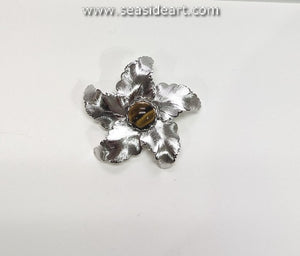 Sassen - Floral Sterling Silver Brooch with Tiger's Eye