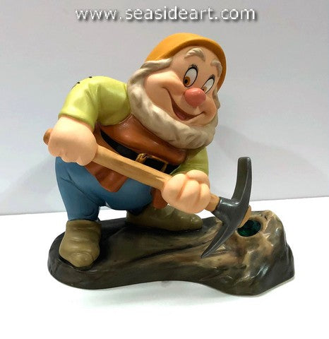 Snow White and the Seven Dwarf's: Happy